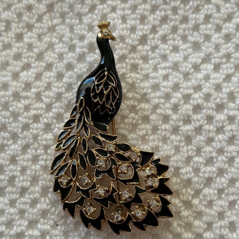 Vintage Gold and Black Tone Peacock Brooch with Rhinestones